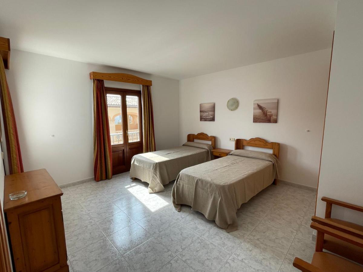 Hostal Can Gallu Cala Ratjada  Ngoại thất bức ảnh