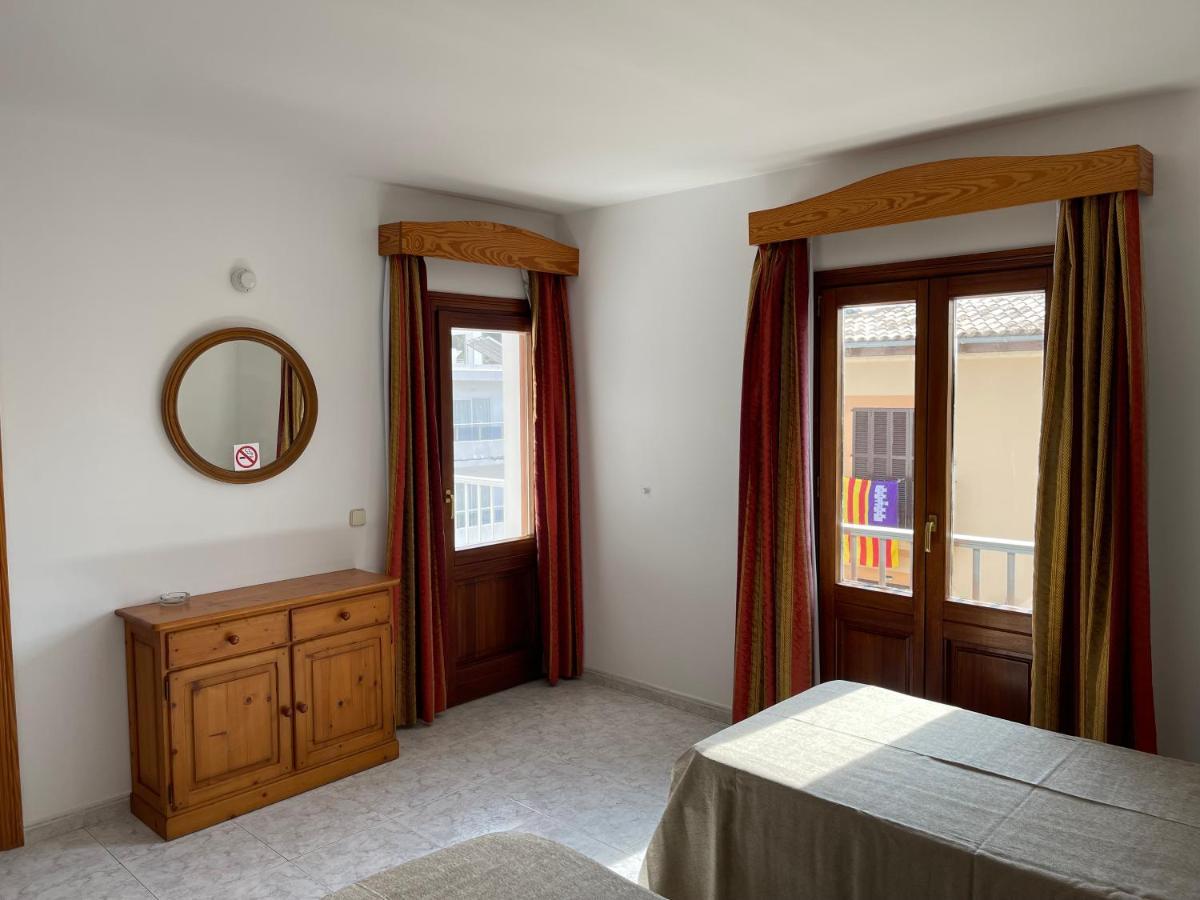 Hostal Can Gallu Cala Ratjada  Ngoại thất bức ảnh