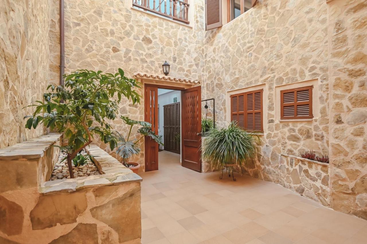 Hostal Can Gallu Cala Ratjada  Ngoại thất bức ảnh